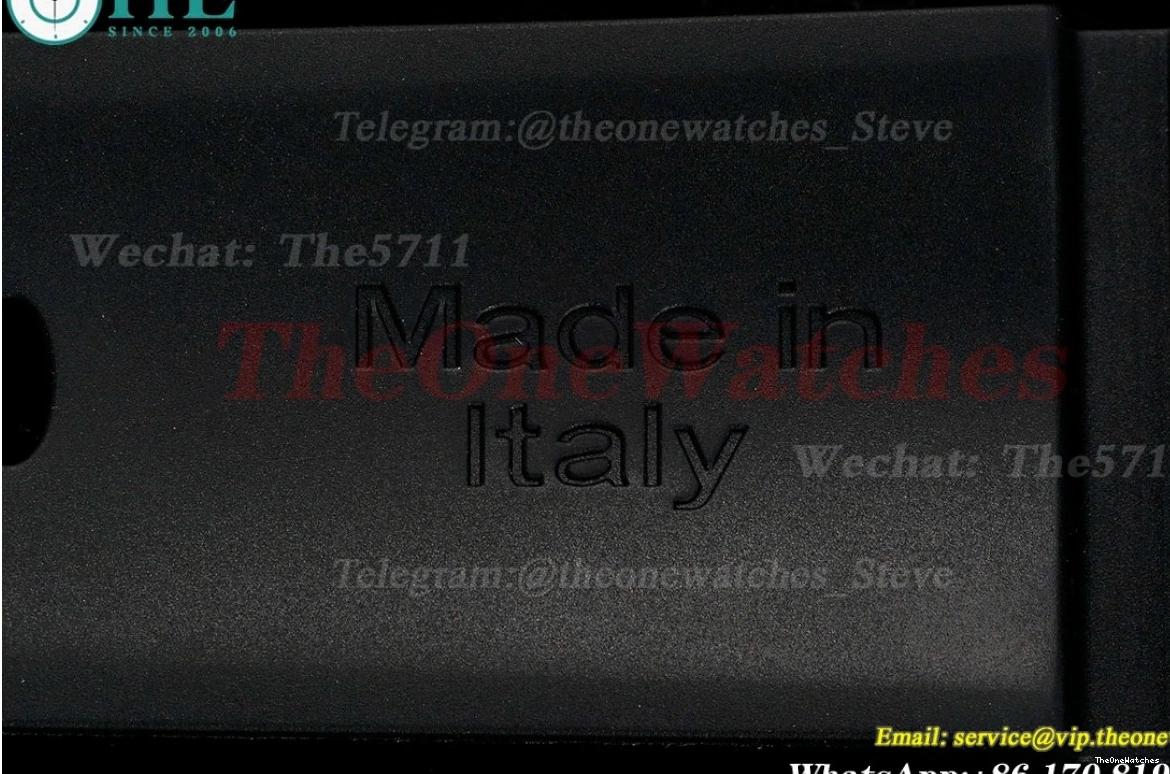 Black Submersible Carbon RU Dial P900 VSF 42MM PAM2231 0209